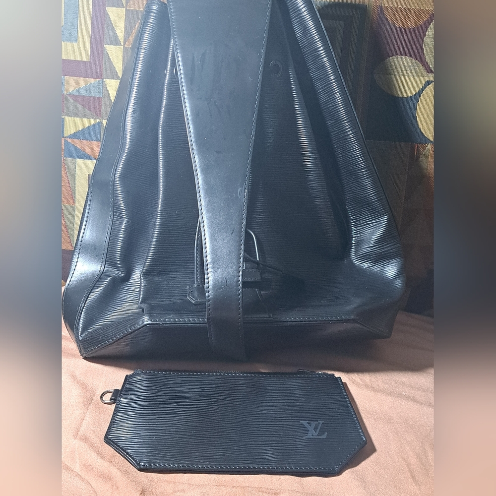 Lv epi sling bag NO POUCH